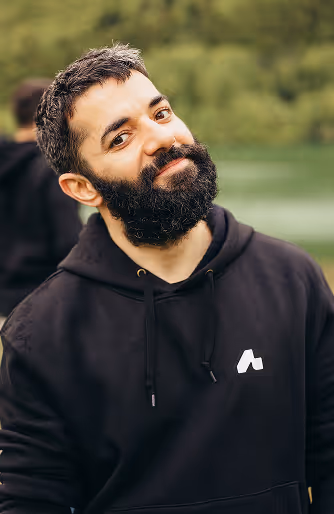 Micael Oliveira, Co-founder & CRO at Amplemarket